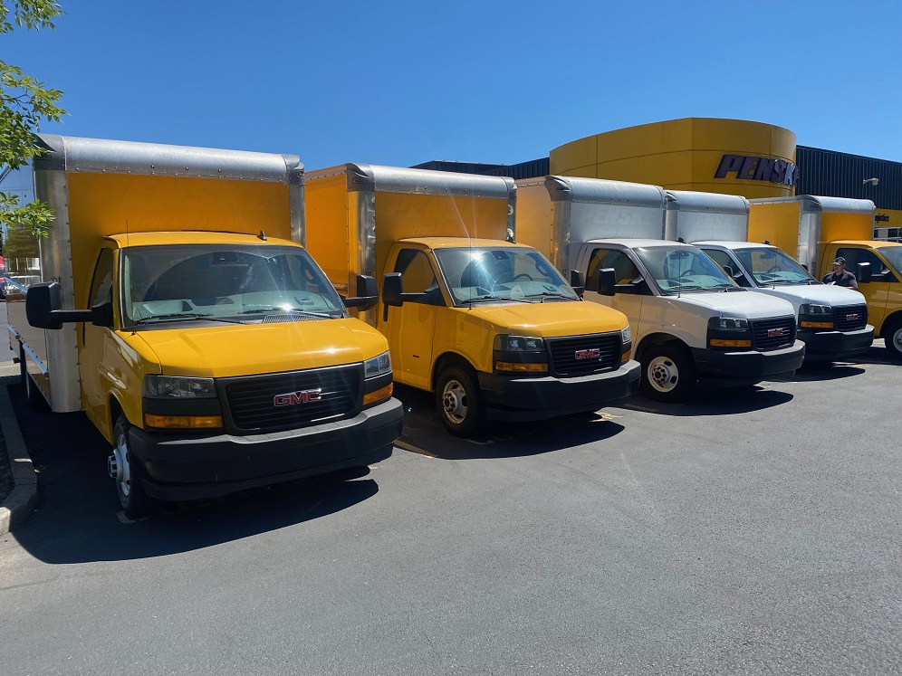 2021 GMC Savana photo 4